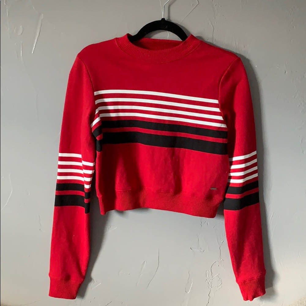 Hollister XS not-fully-cropped sweatshirt NWOT